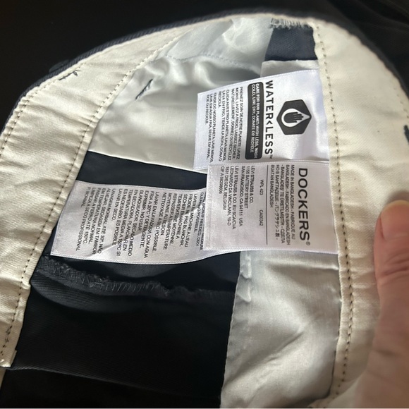 Dockers Men's Perfect Classic Fit Shorts Size W30 - Picture 5 of 5